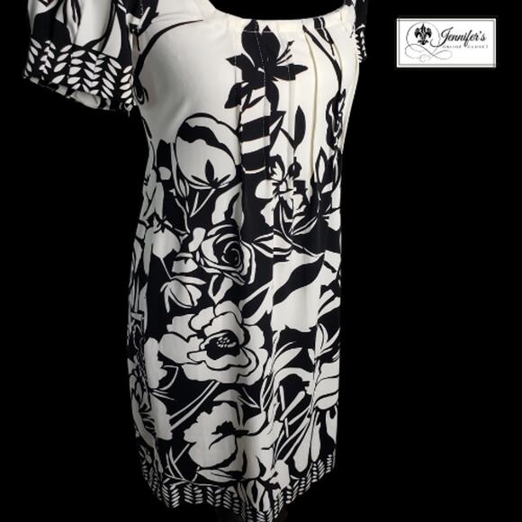 3/$30 Trulli Black and Ivory Floral Short Sleeve Knee Length Dress - Picture 3 of 7